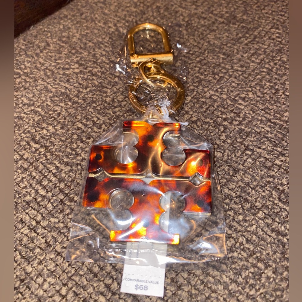 NWT Tory Burch Tortoise Key Fob